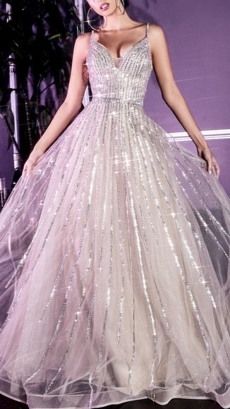 940 Dresses & Skirts - Platinum silver a line glitter tulle gown
